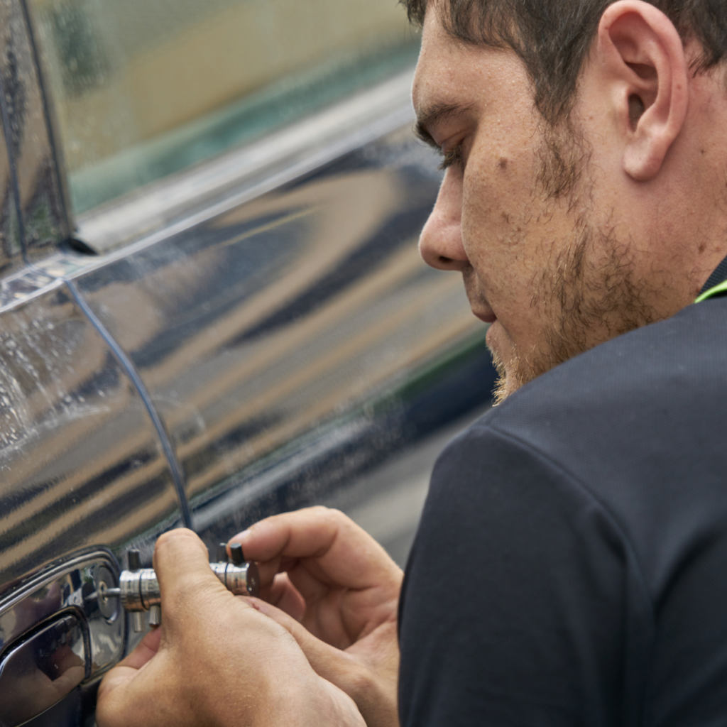 auto locksmith service houston texas